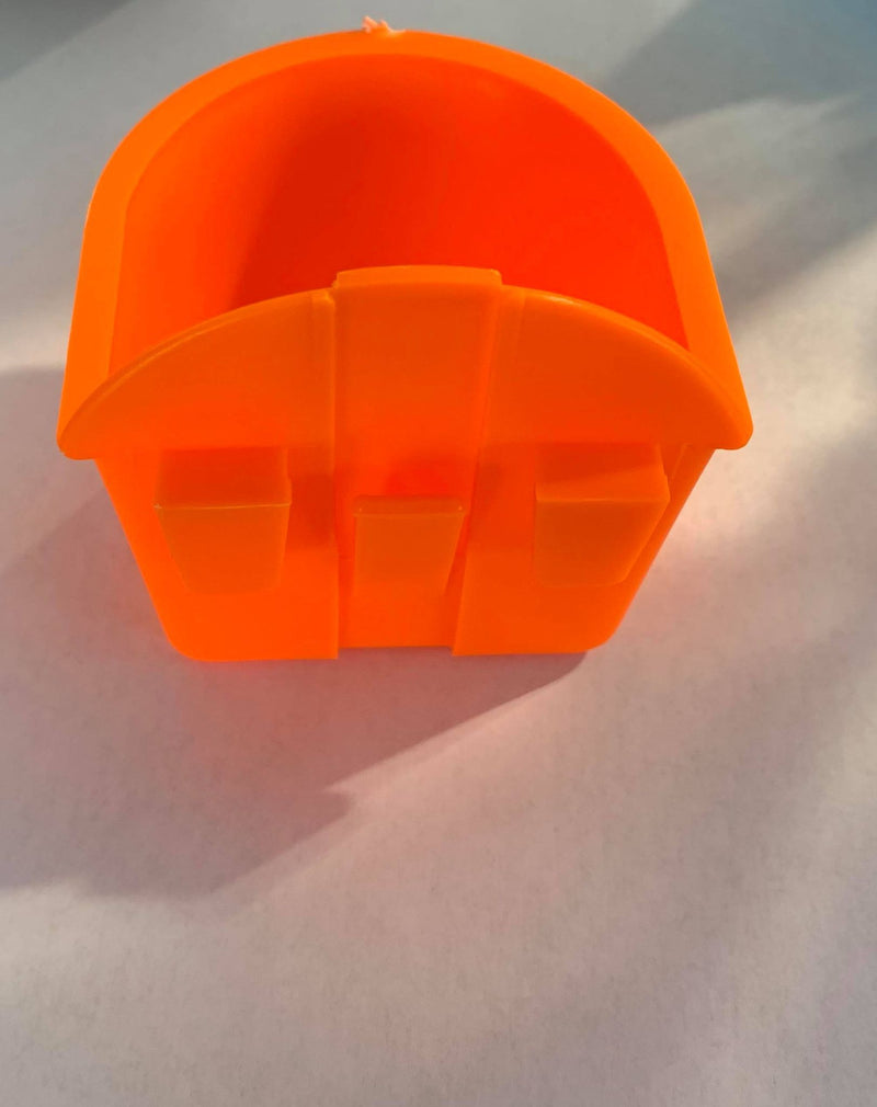 Coop Cup-Junior Easy Snap (Assorted Colors)