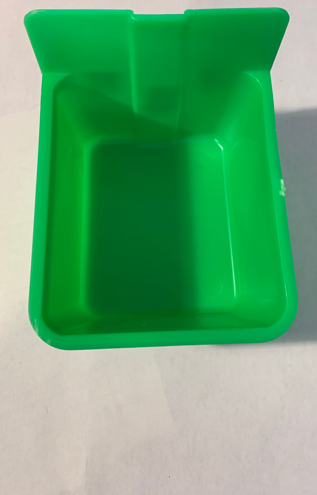 Coop Cup-Easy Snap Square (Assorted Colors)